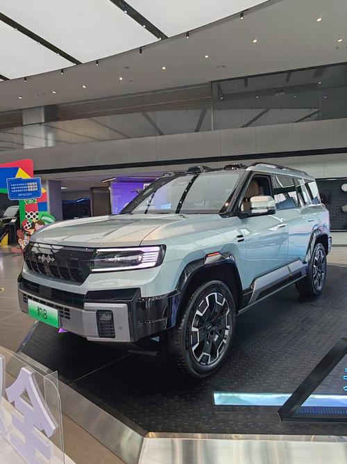 惠州160比亚迪方程豹硬派越野的爆款，英菲尼迪35周年与你共成长